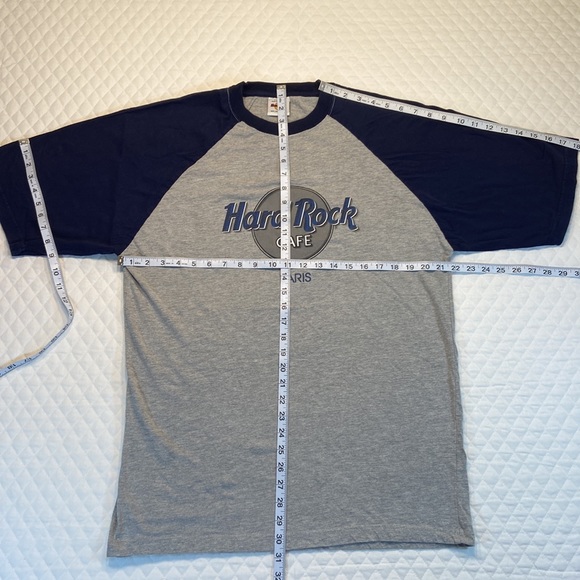 HardRock Cafe Paris Gray & Navy Blue Raglan Shirt. X-Large. - Picture 5 of 6